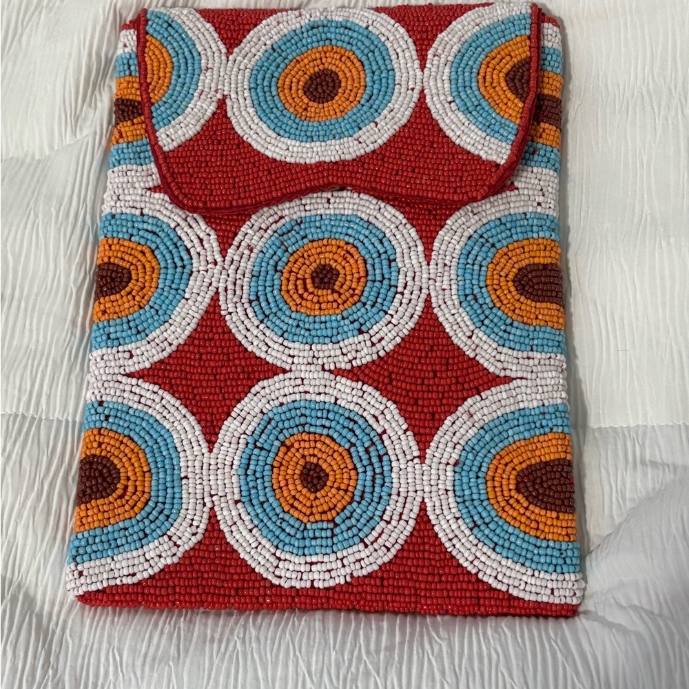Eye-Catching Beaded Shoulder/Crossbody Bag